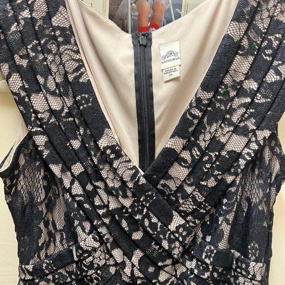 Black lace short, sleeveless dress by Sangria - Picture 5 of 5